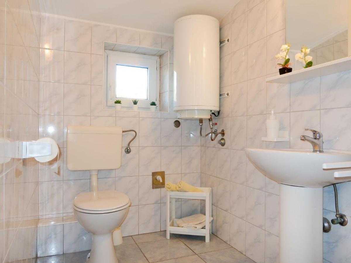 Apartment Barbara - PUT121 Punat Exterior foto