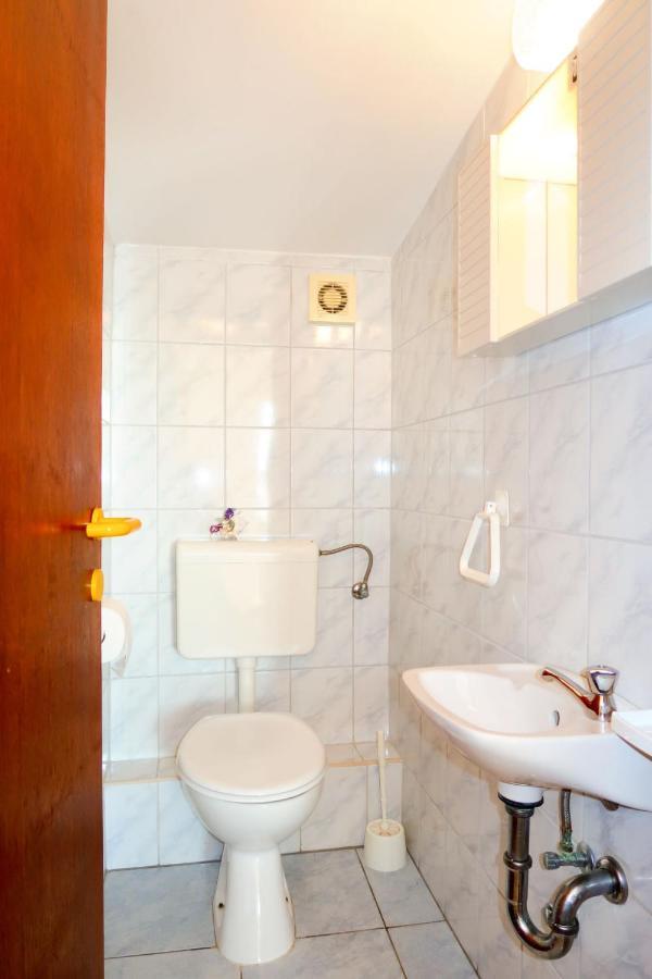 Apartment Barbara - PUT121 Punat Exterior foto